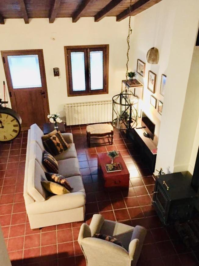 Maison d'hôtes El Piornal à Navarredonda Extérieur photo